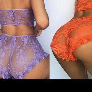 (2 play sets included) Peep Spring collection